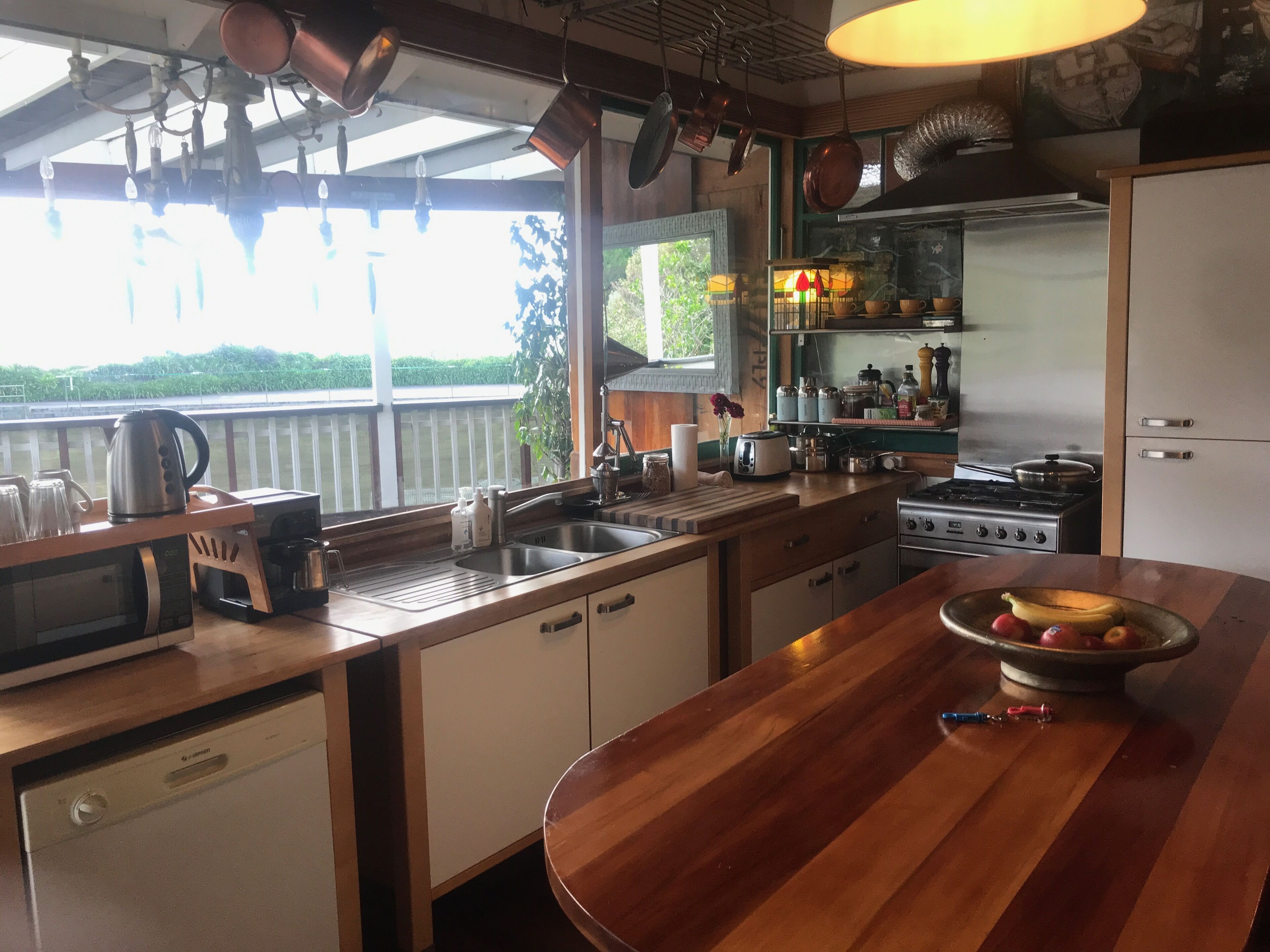 Bluff Hill Lighthouse B&B