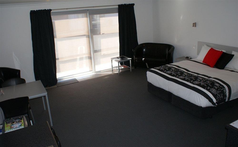 Pukekura Motor Lodge