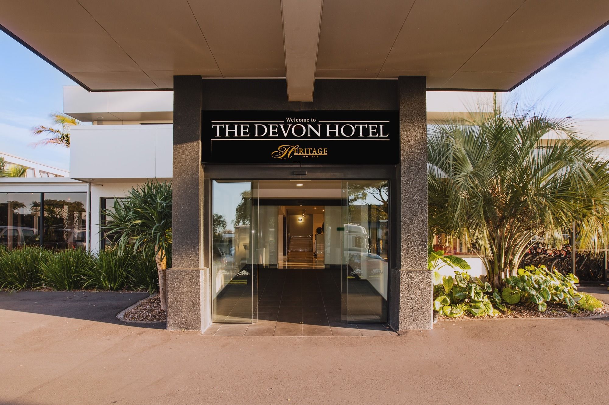 The Devon Hotel & Conference Center