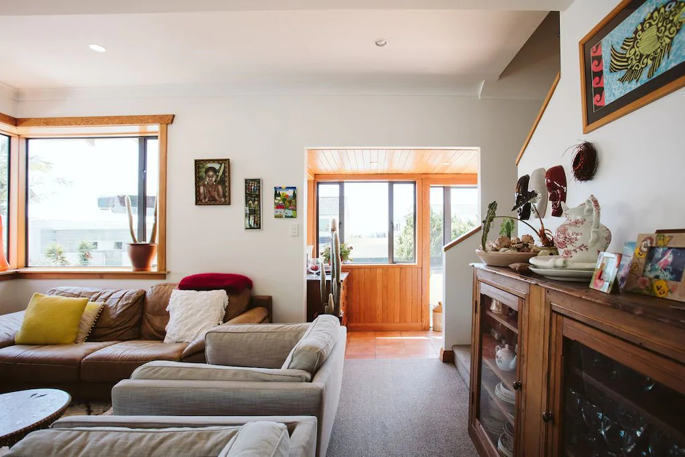 WOW On Weymouth - Prime Inner City Location