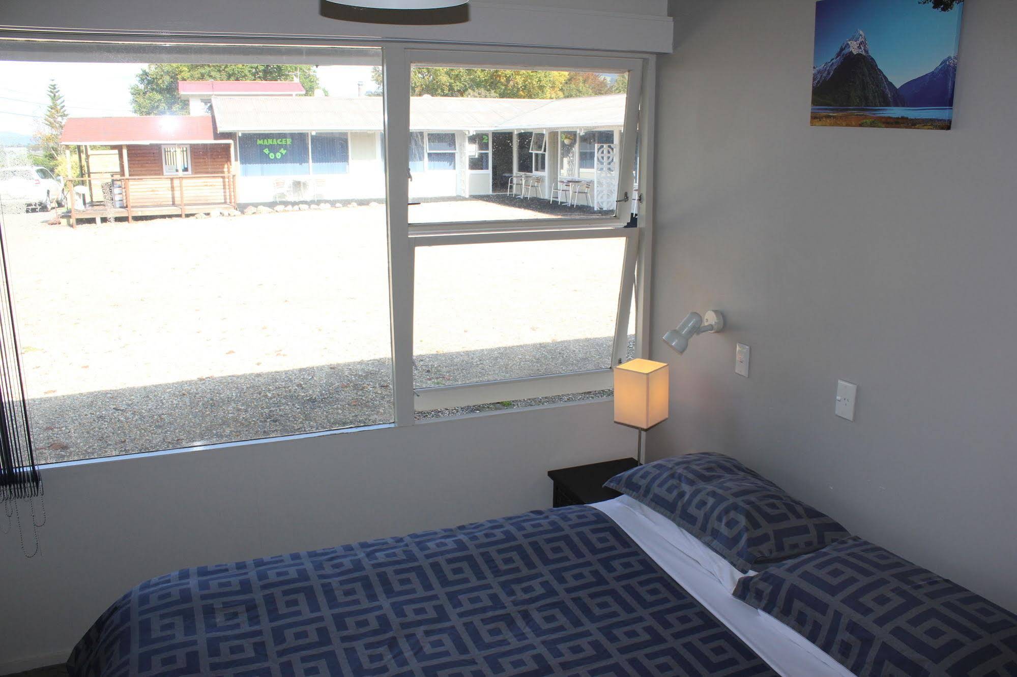 Jack and Di’s Motel Lodge