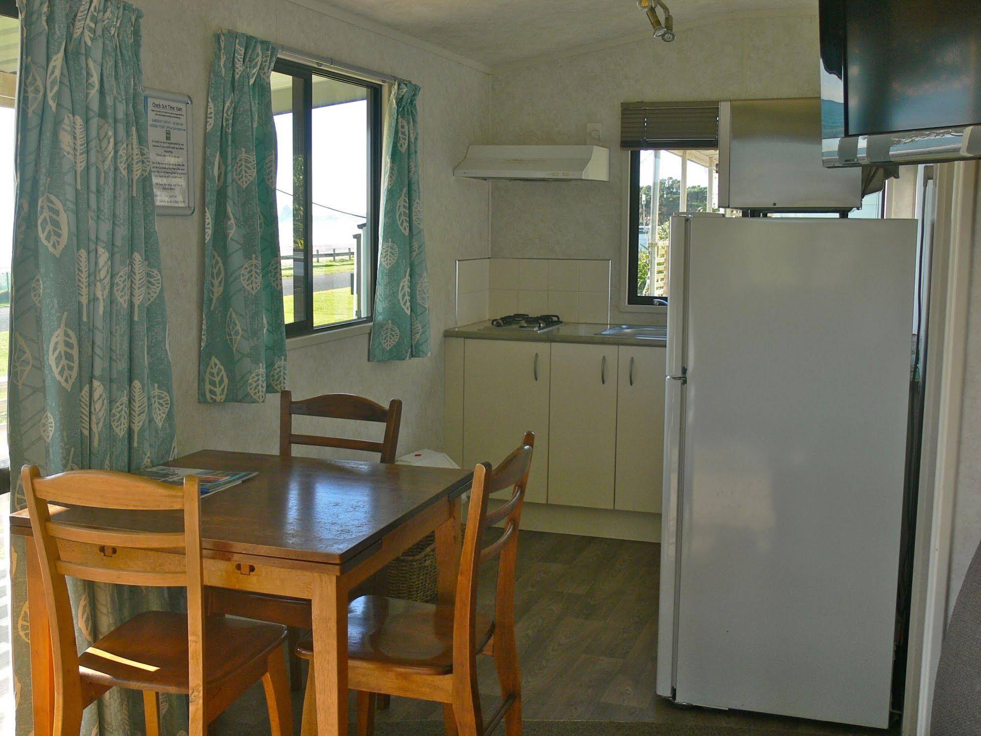 Oakura Beach Holiday Park