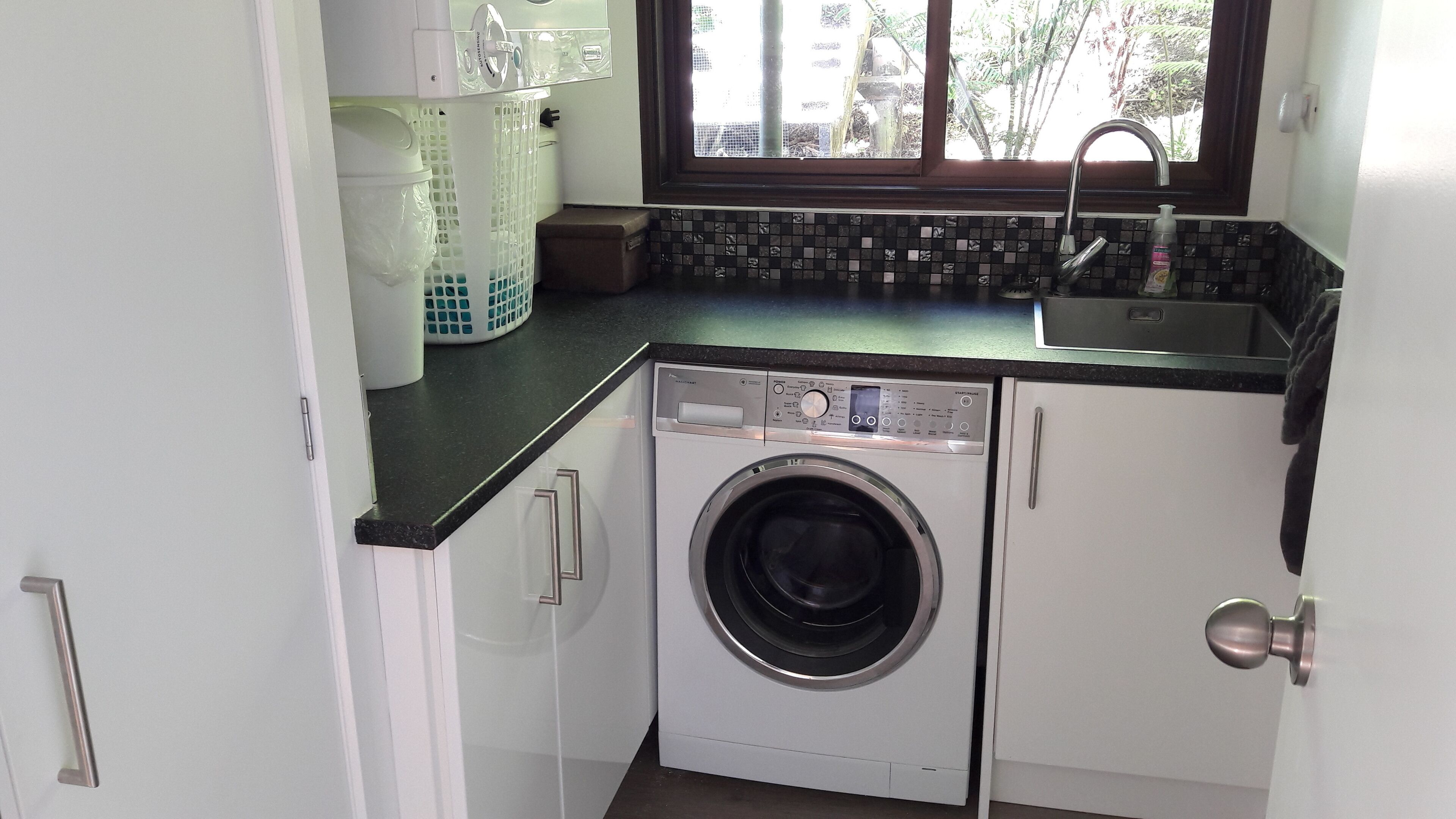 Waters Edge Holiday Home