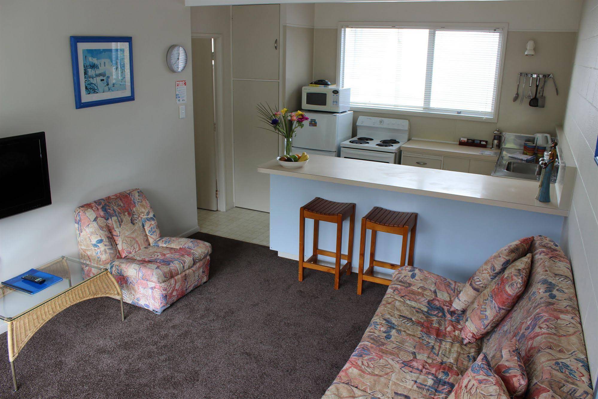 Aloha Seaview Resort Motel