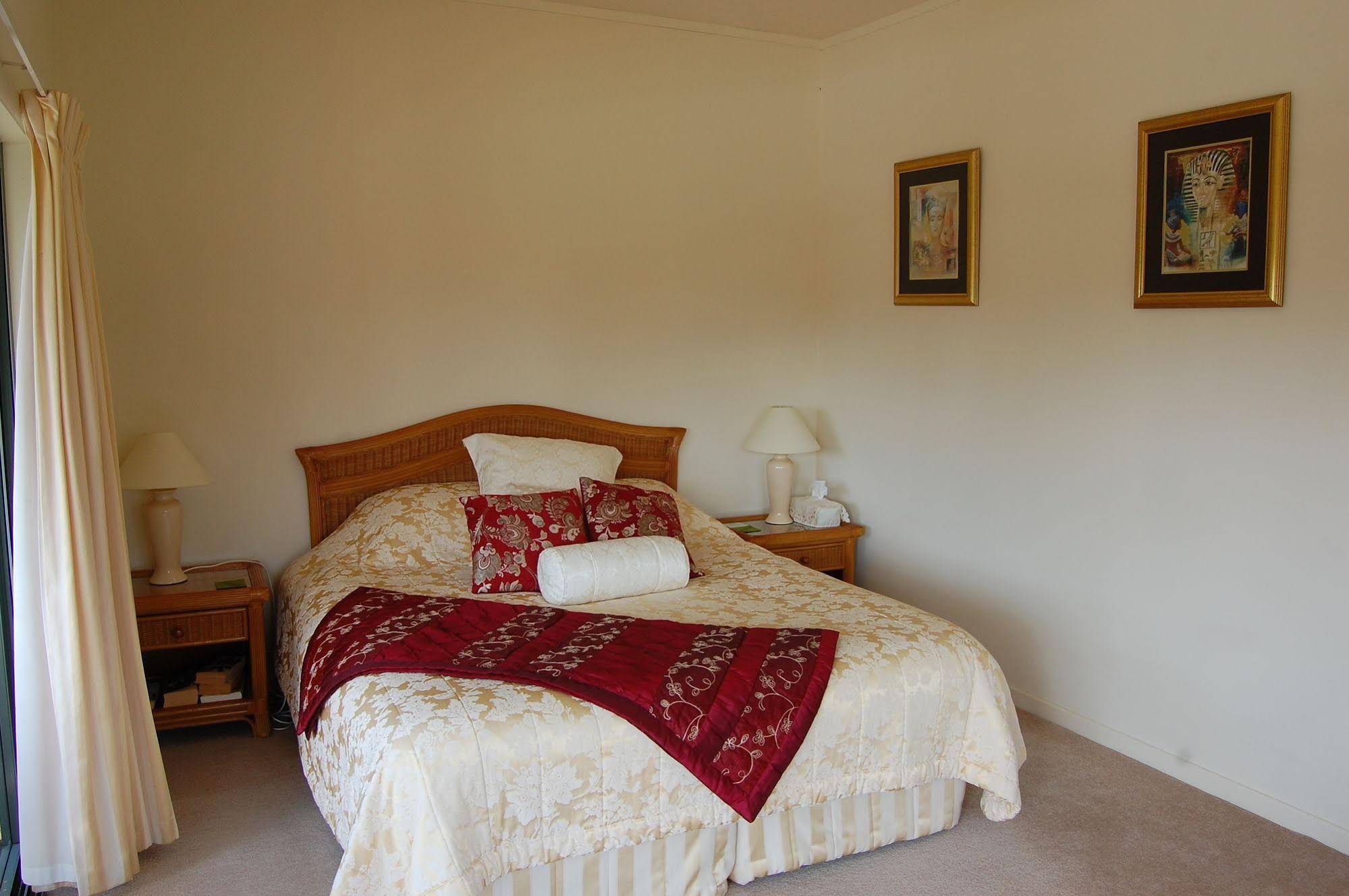 Te Awa Lodge