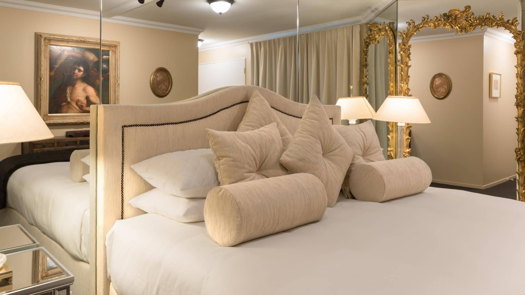 Moon Shadow Luxury B&B