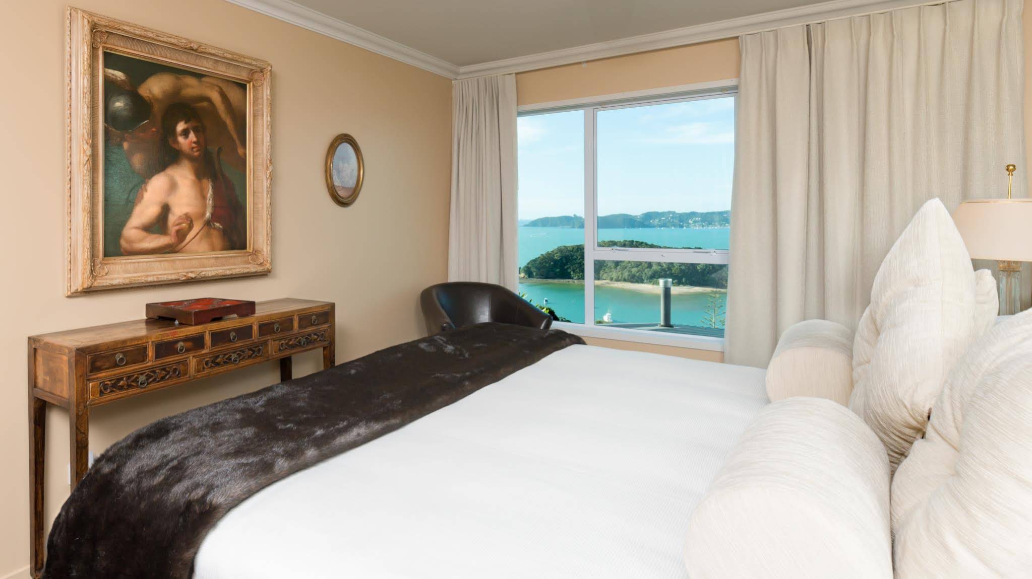 Moon Shadow Luxury B&B