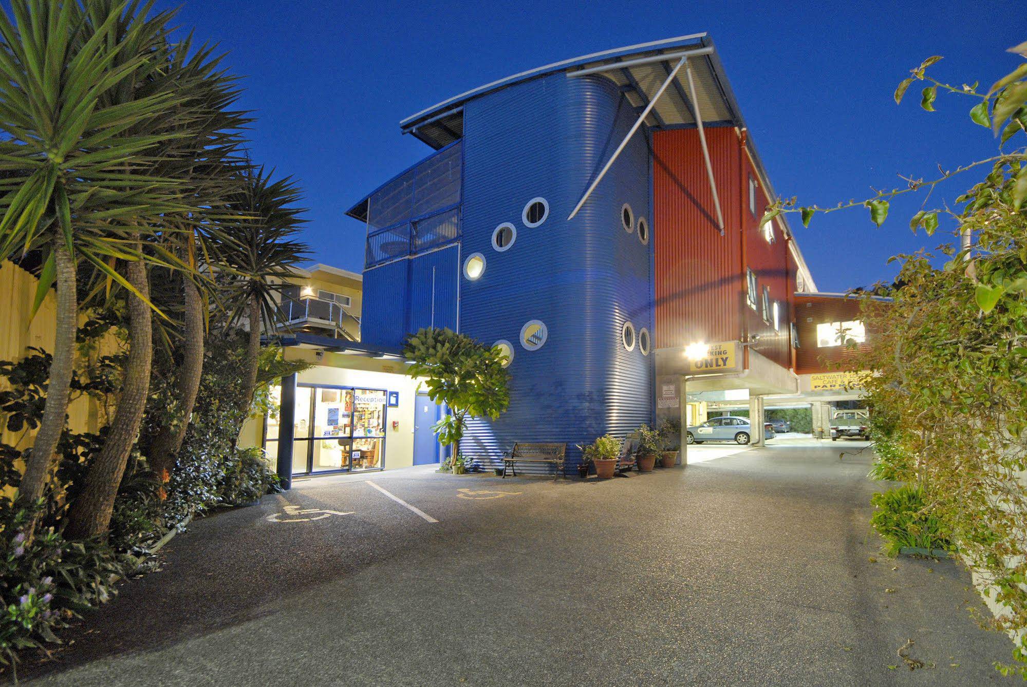 Saltwater Lodge