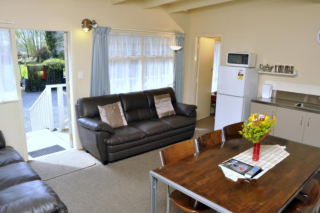 436 Rotorua Hideaway Lodge