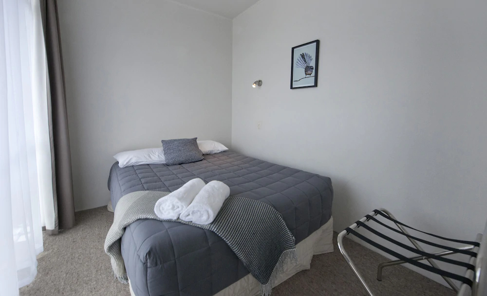 Aura Accommodation
