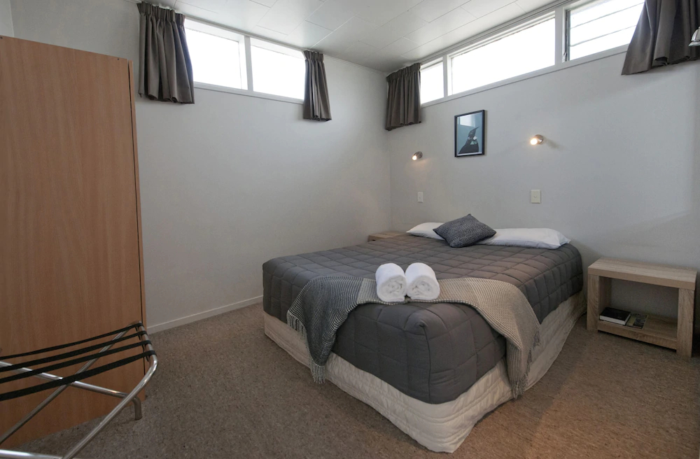 Aura Accommodation
