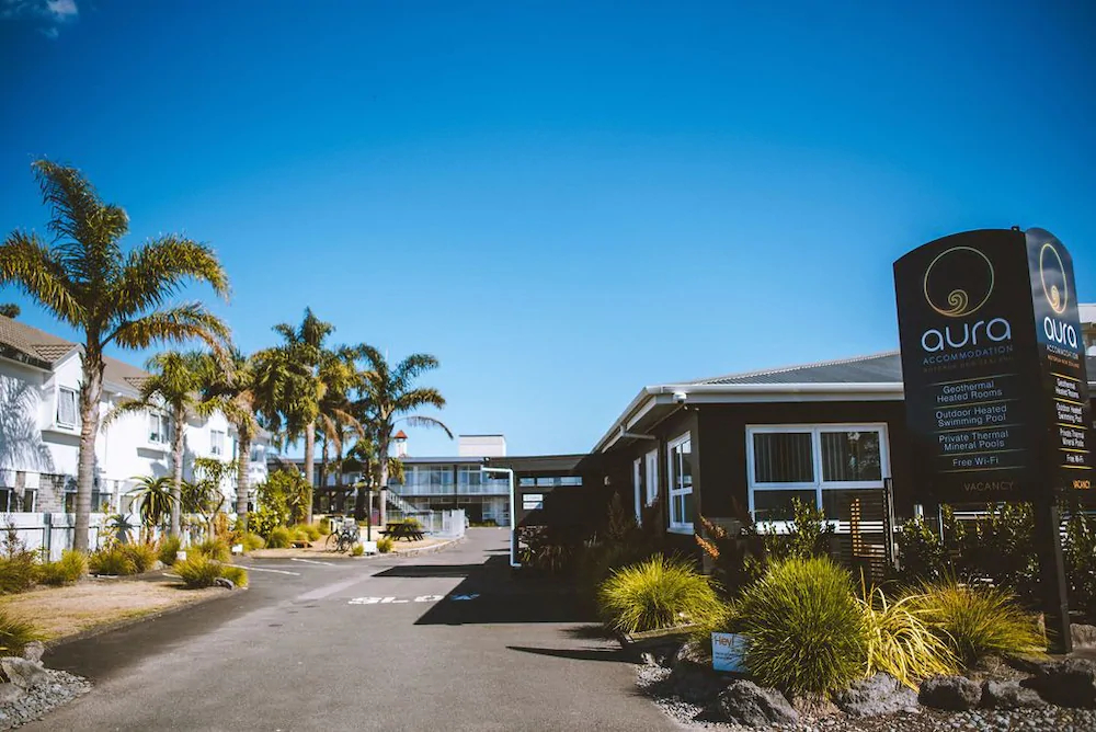Aura Accommodation