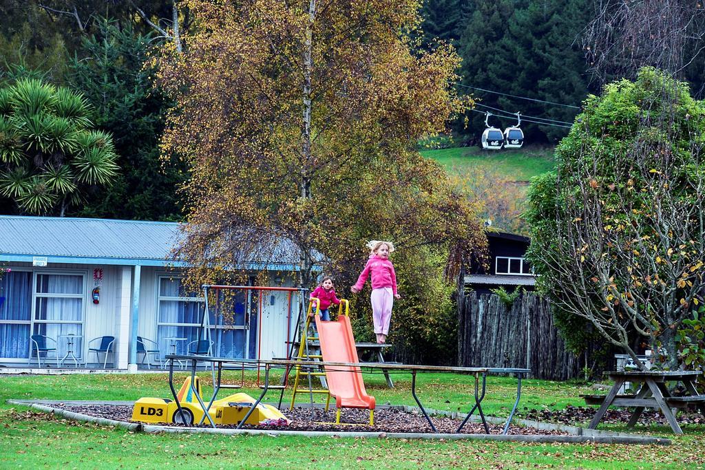 Fairy Springs Motel
