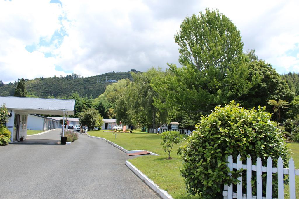 Fairy Springs Motel