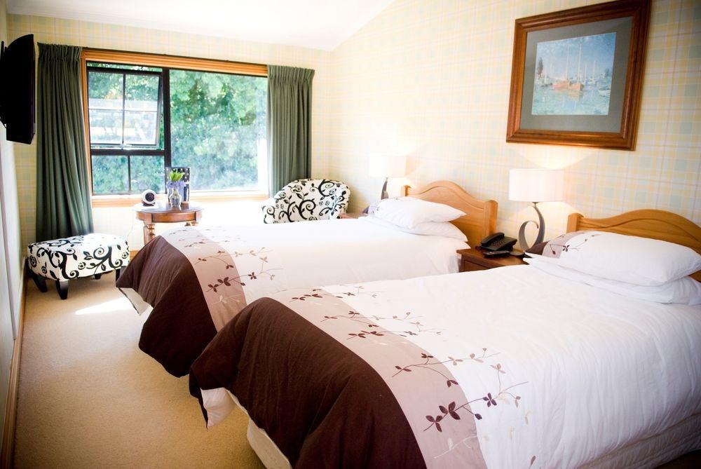 Hana Lodge