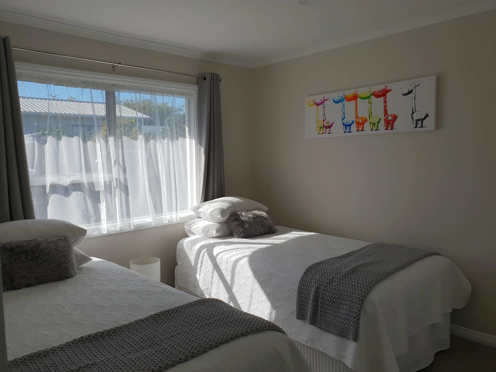 Rose Apartments
