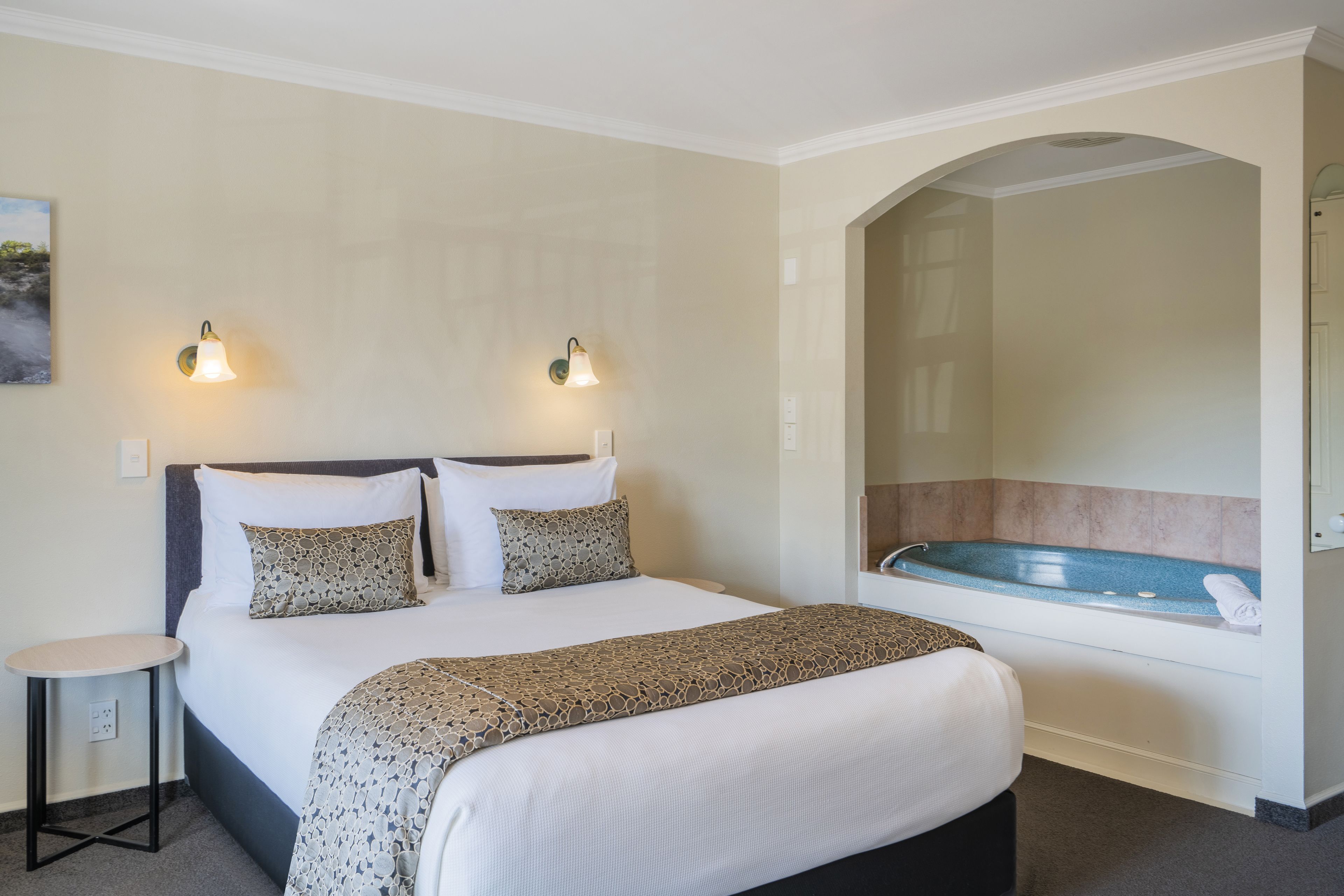 Silver Fern Rotorua Suites & Spa
