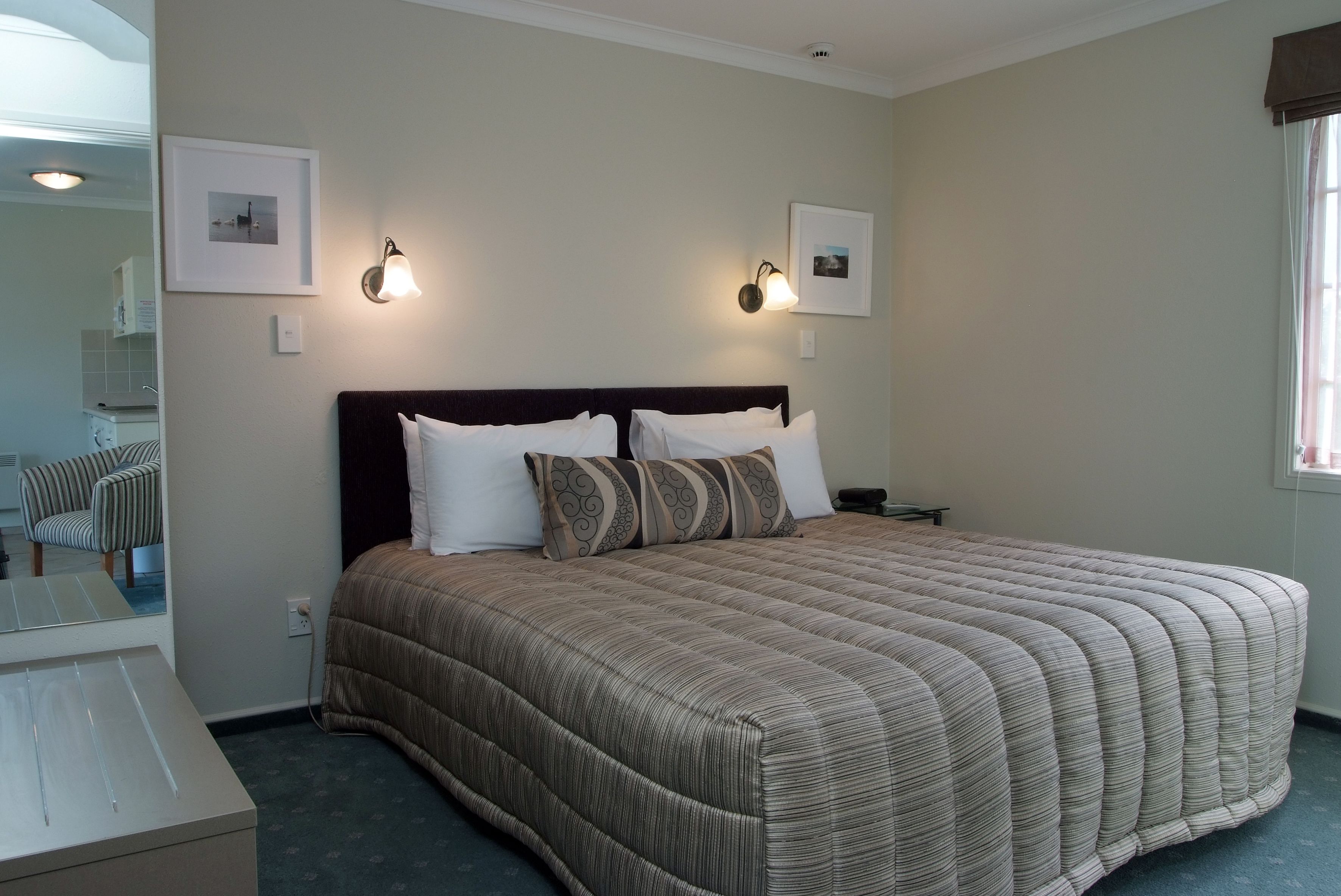 Silver Fern Rotorua Suites & Spa