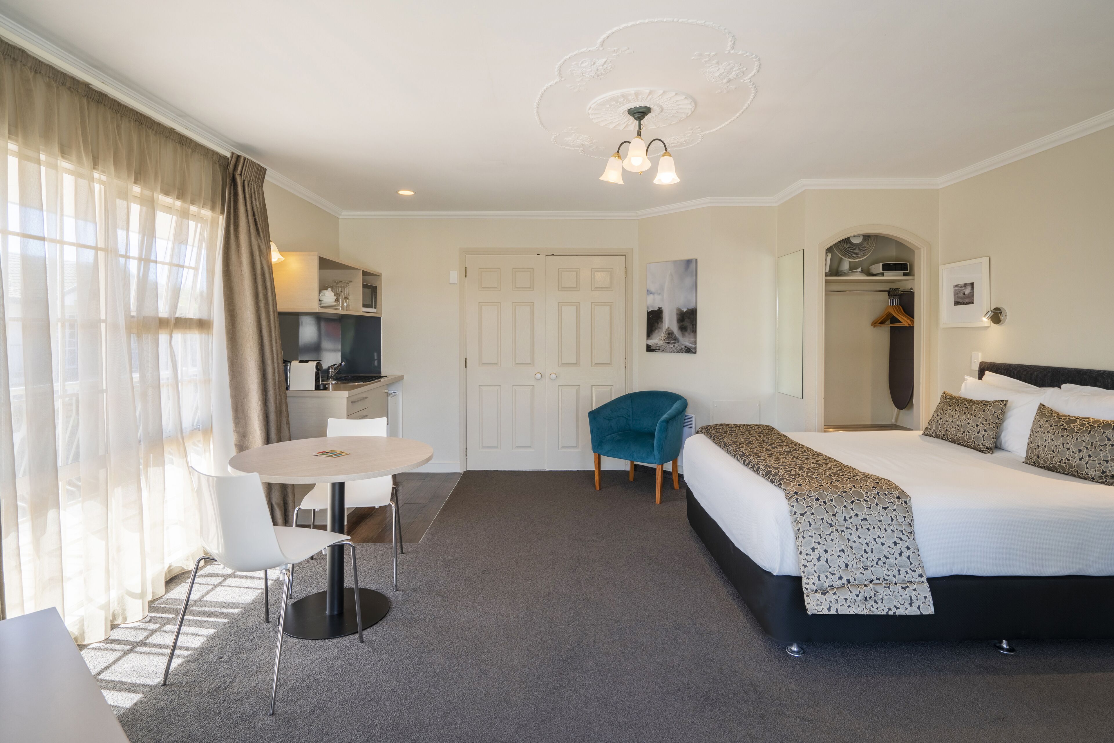 Silver Fern Rotorua Suites & Spa