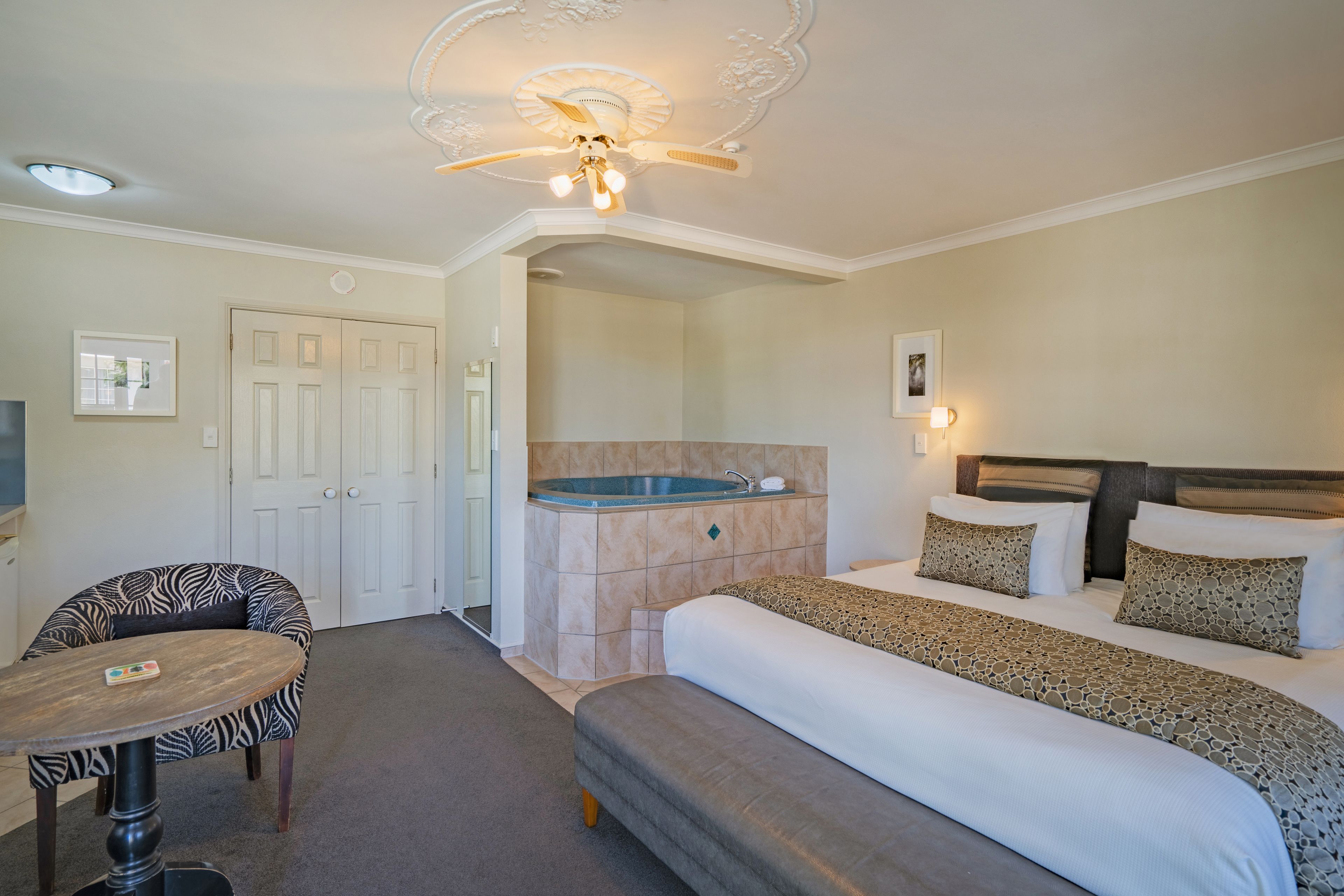 Silver Fern Rotorua Suites & Spa