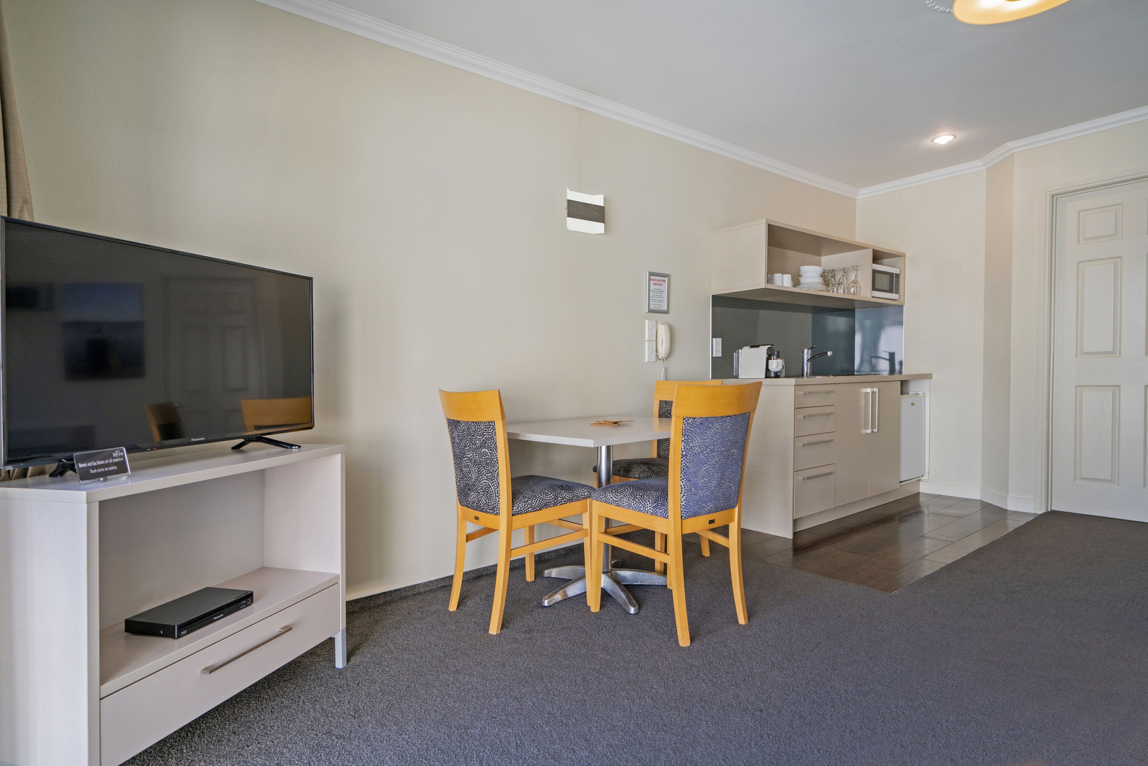 Silver Fern Rotorua Suites & Spa