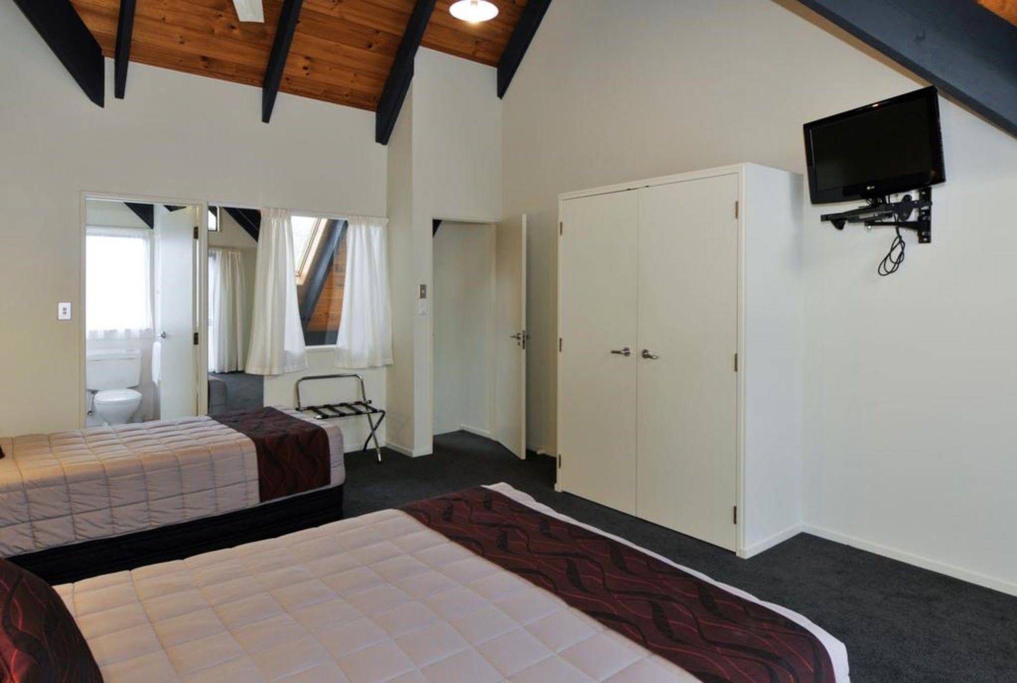 Wylie Court Motor Lodge