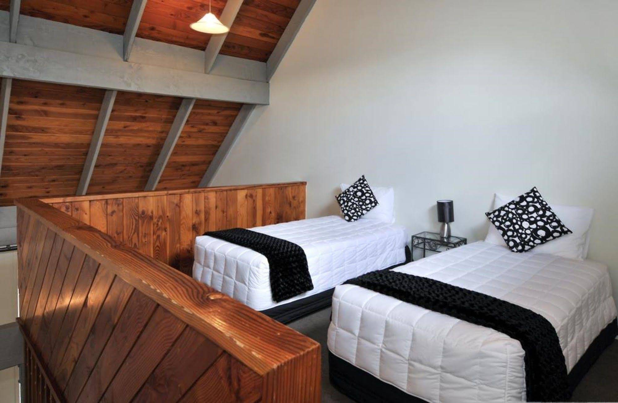 Wylie Court Motor Lodge