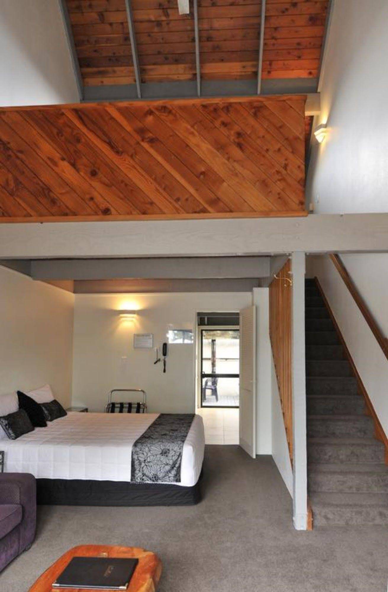 Wylie Court Motor Lodge