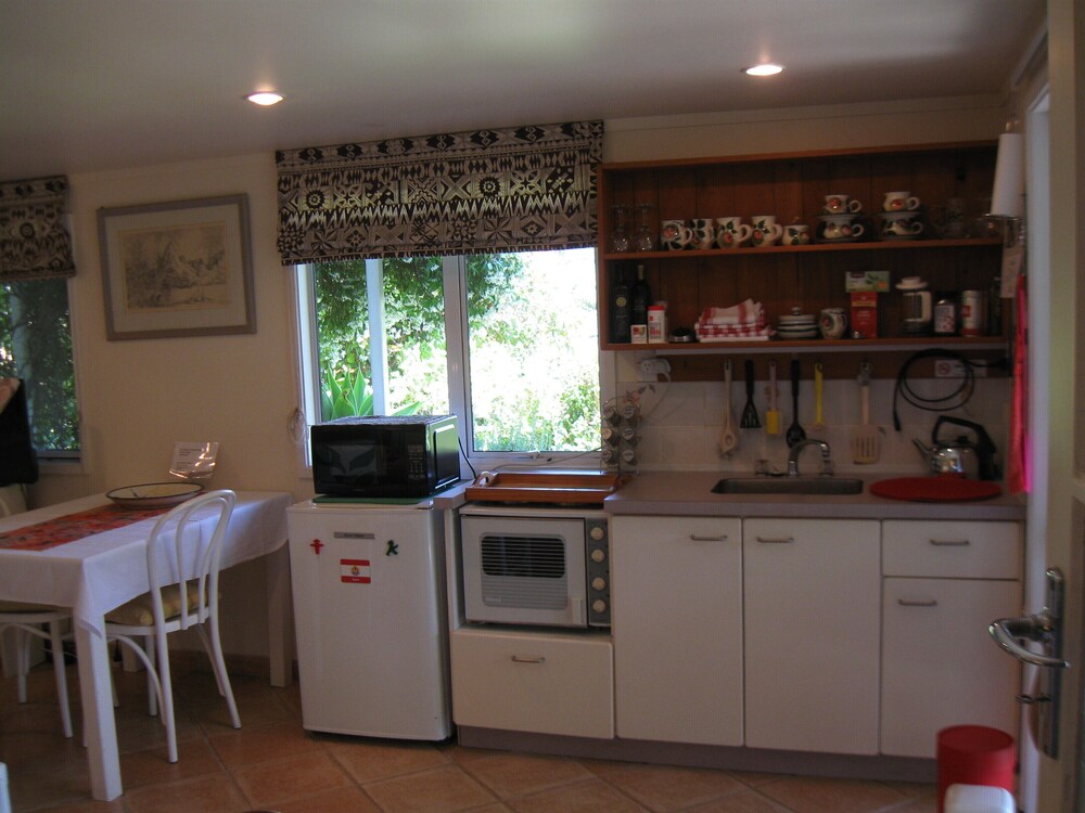 Aimeo Cottage