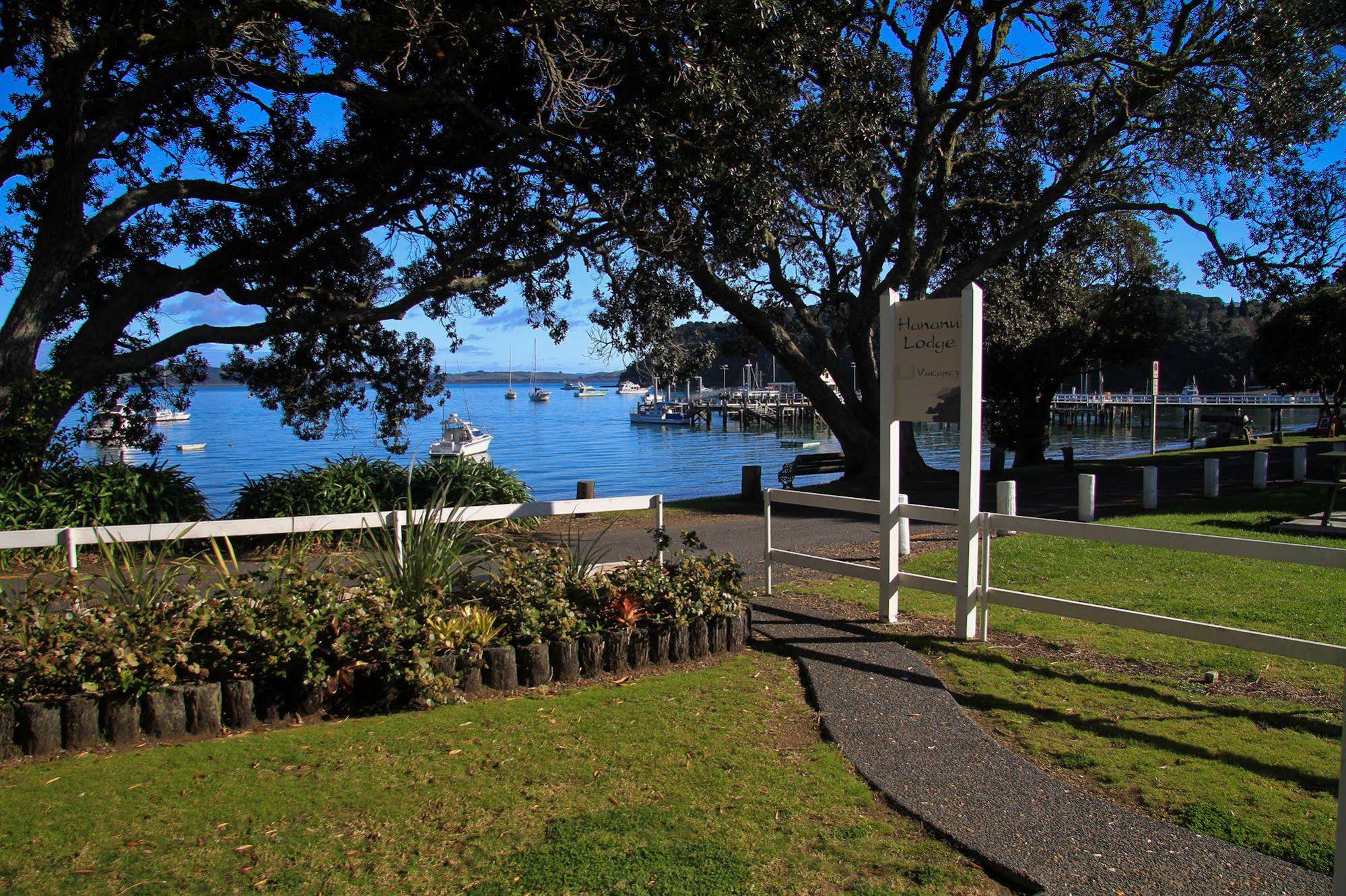 Hananui Lodge and Apartments