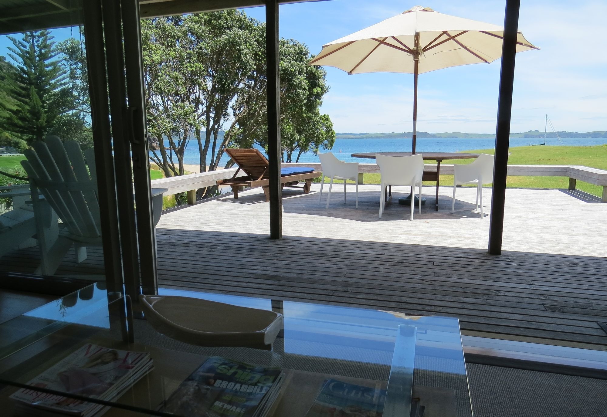 Tapeka Del Mar Beachfront Holiday Home