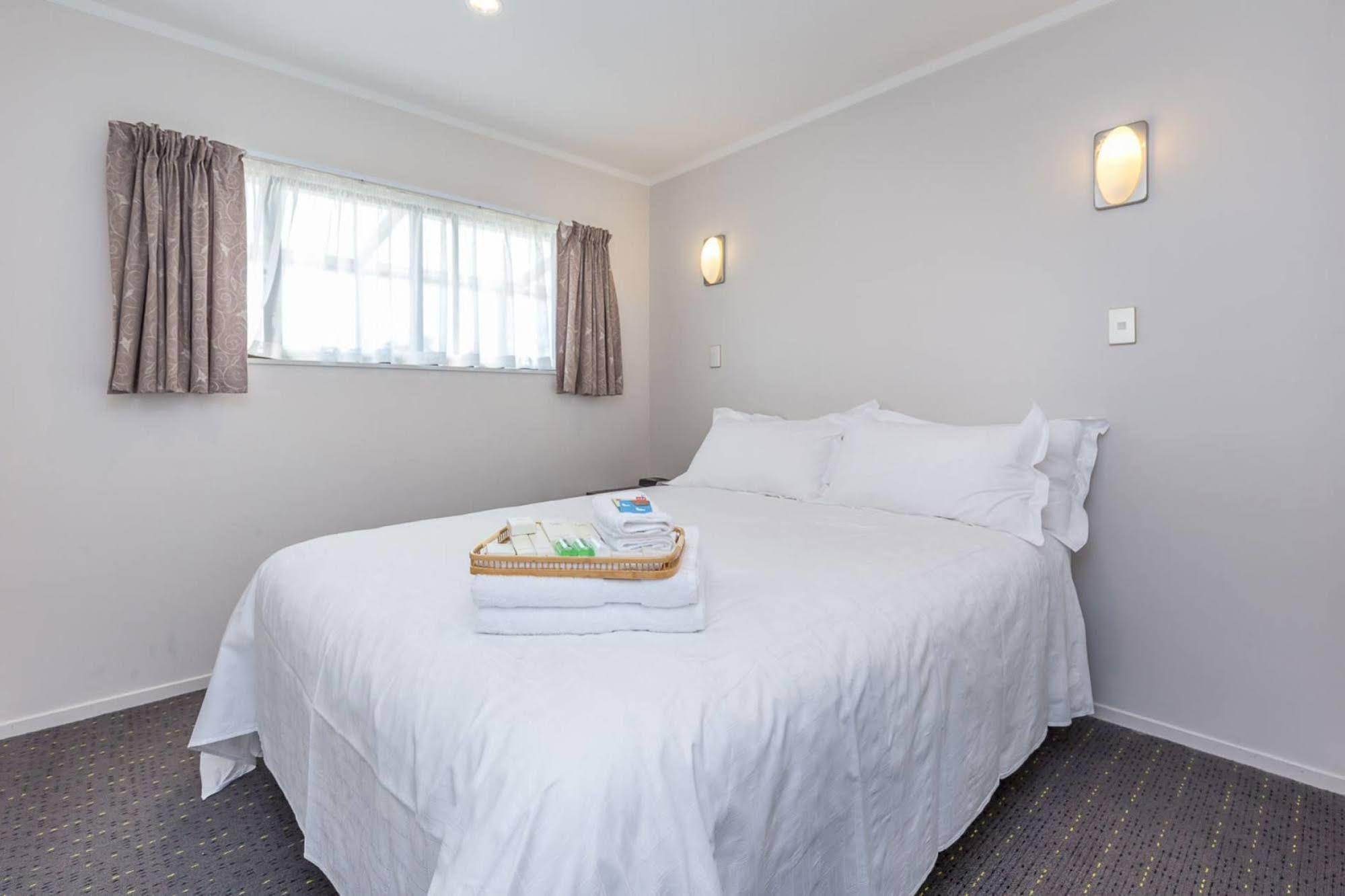 Anzac Court Motel