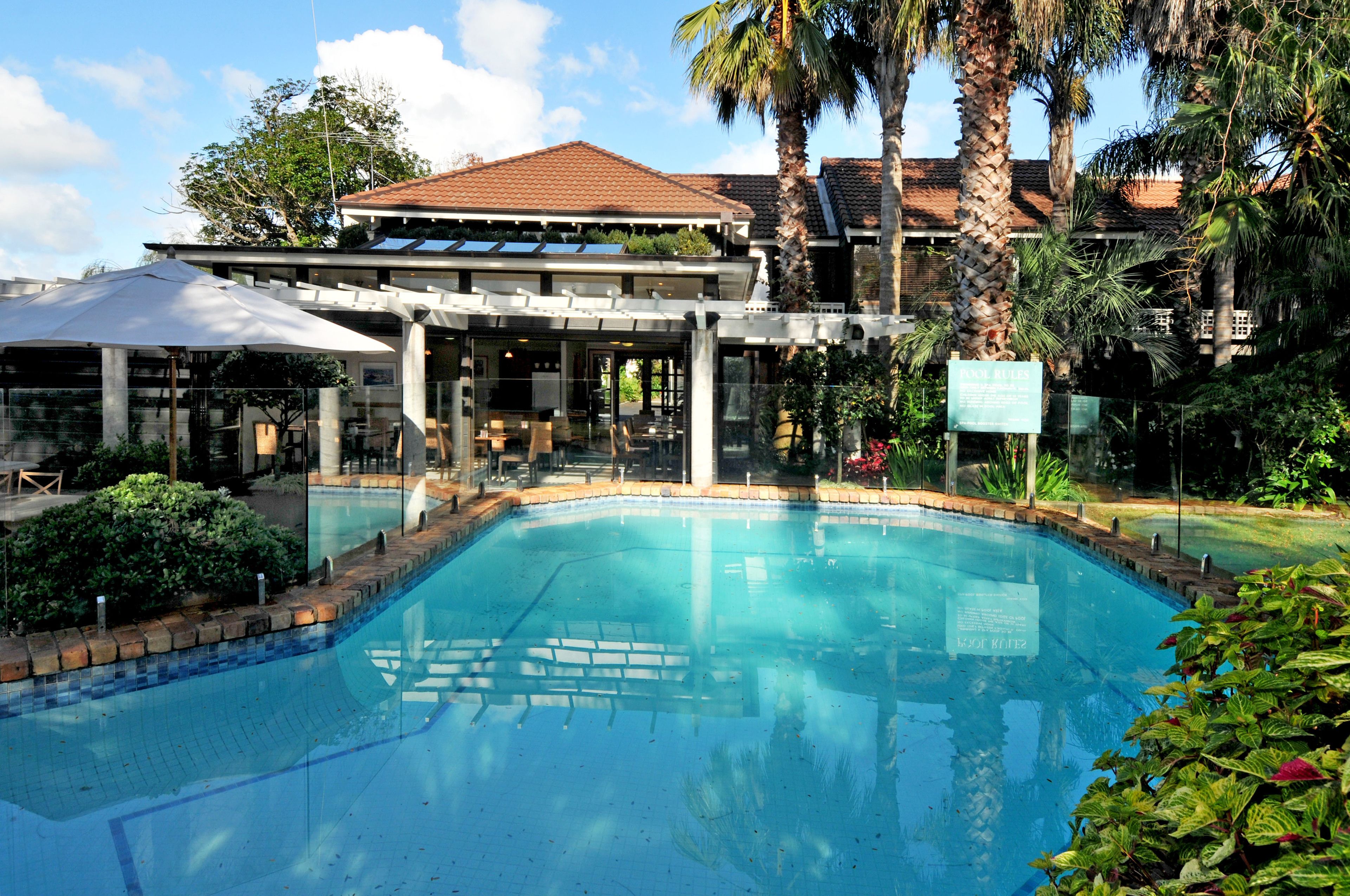 Emerald Inn