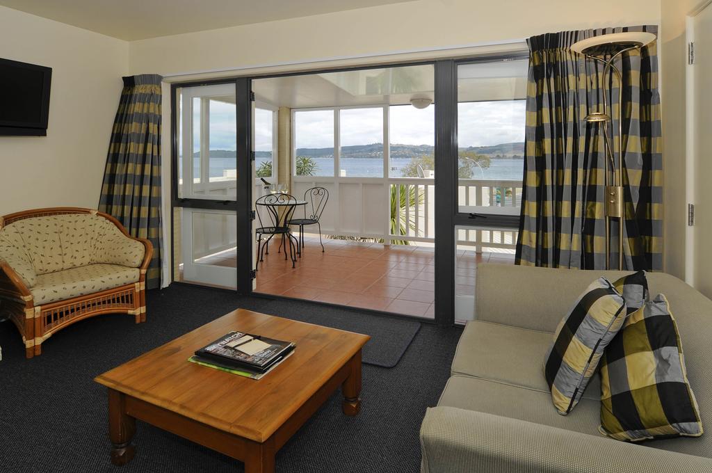 Baycrest Lodge