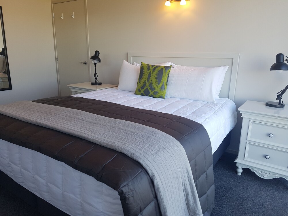 Lake Taupo Gem