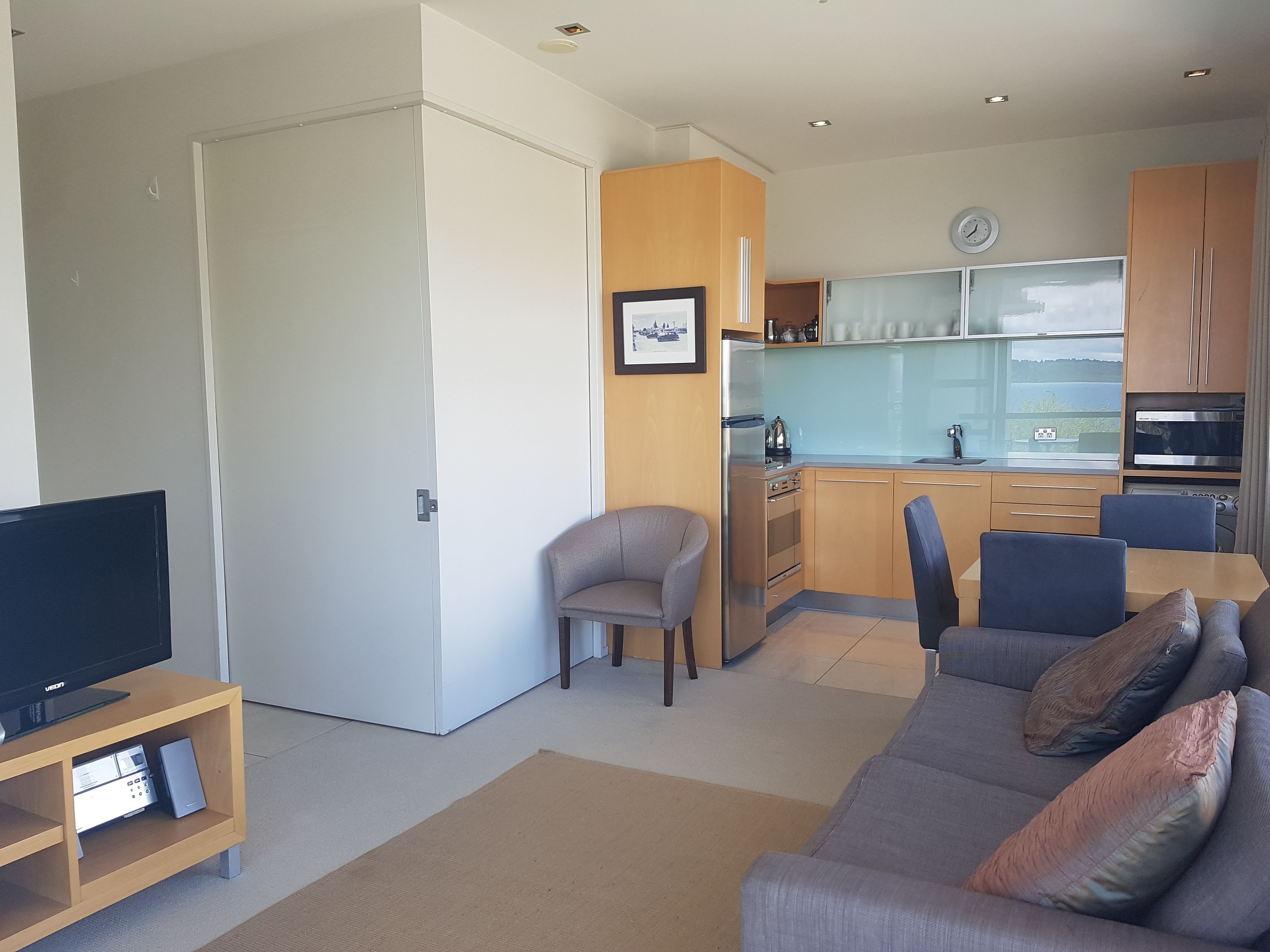 Waimahana Apartments