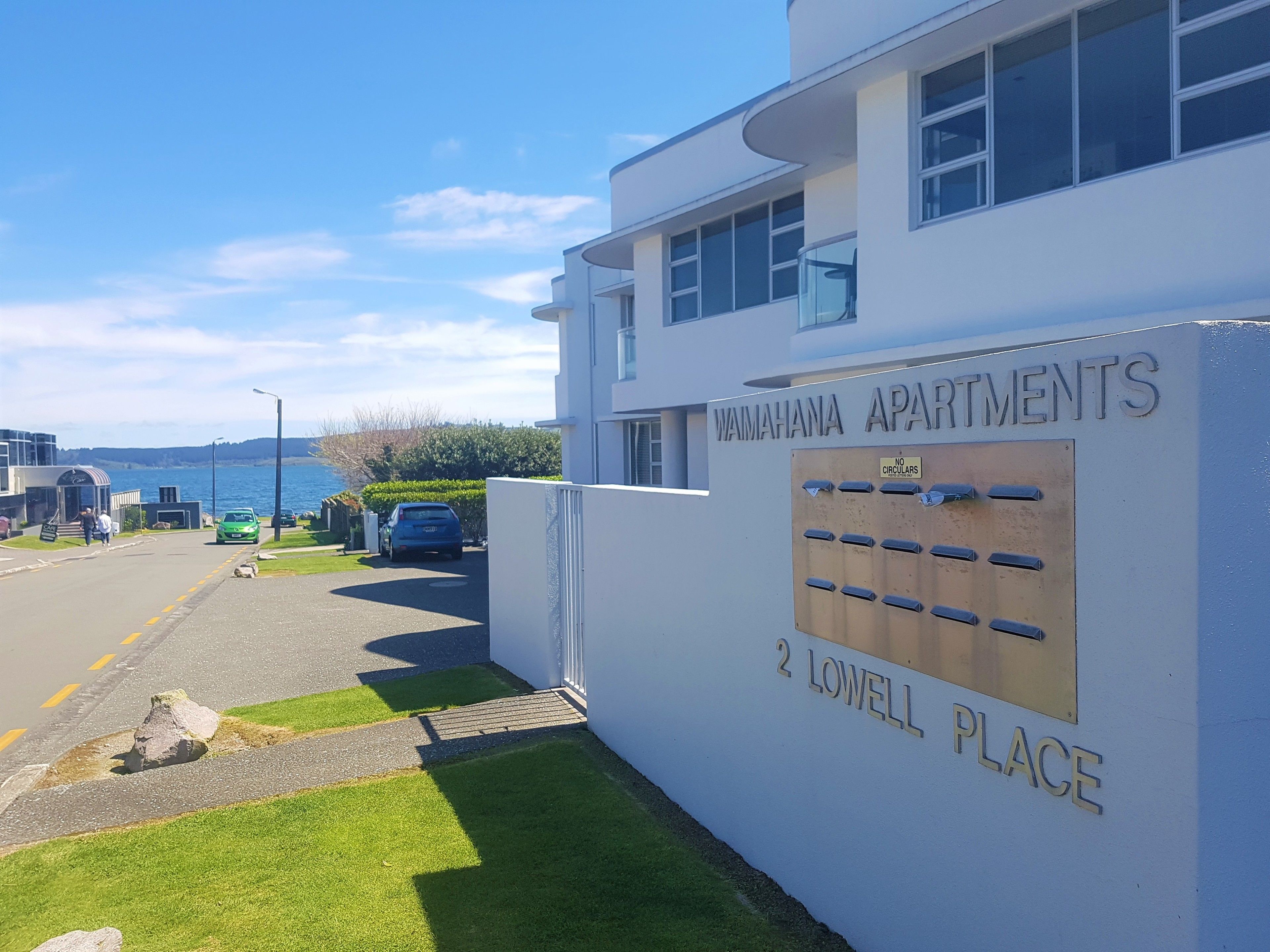 Waimahana Apartments