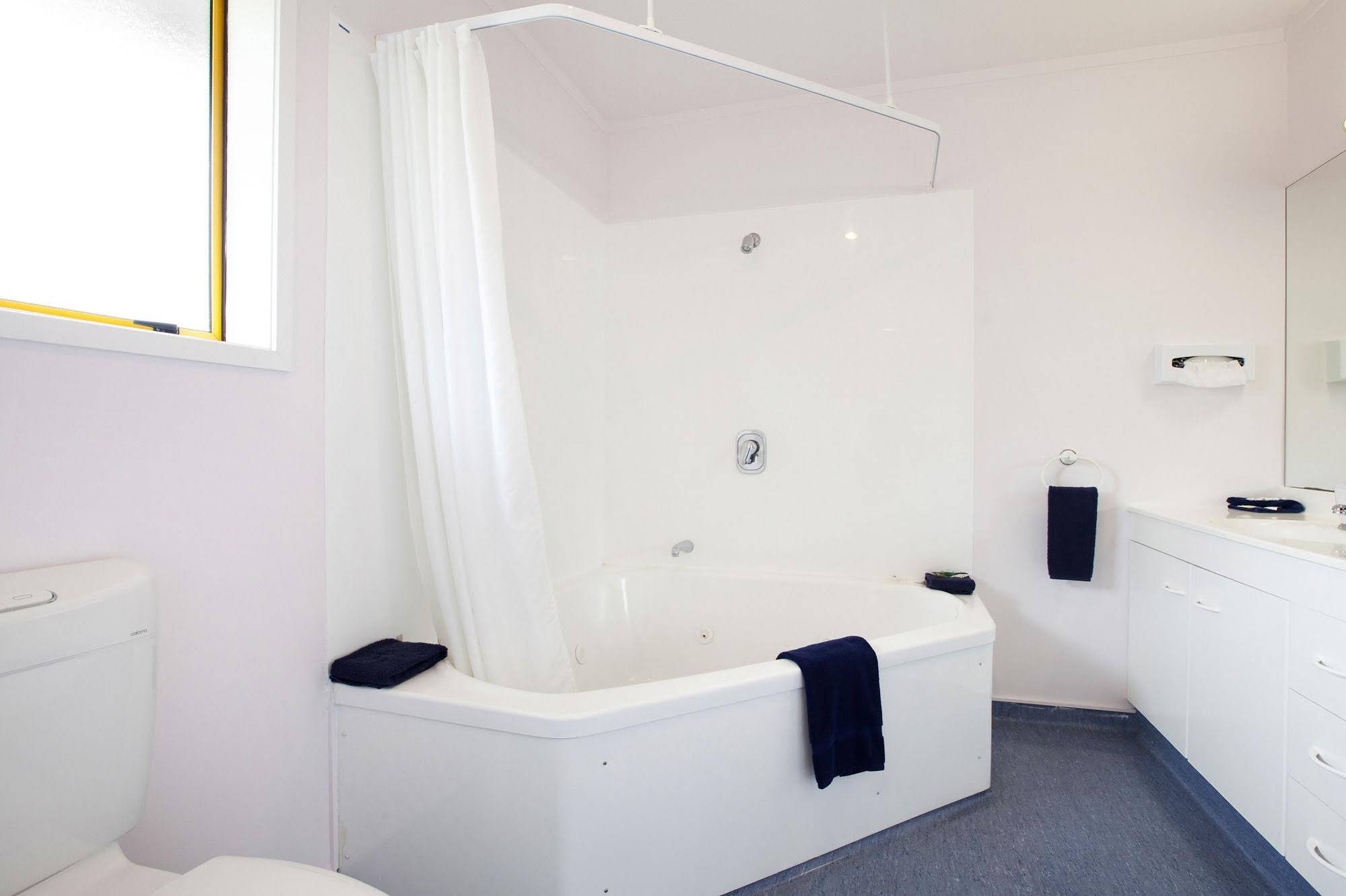 Accommodation Te Puna