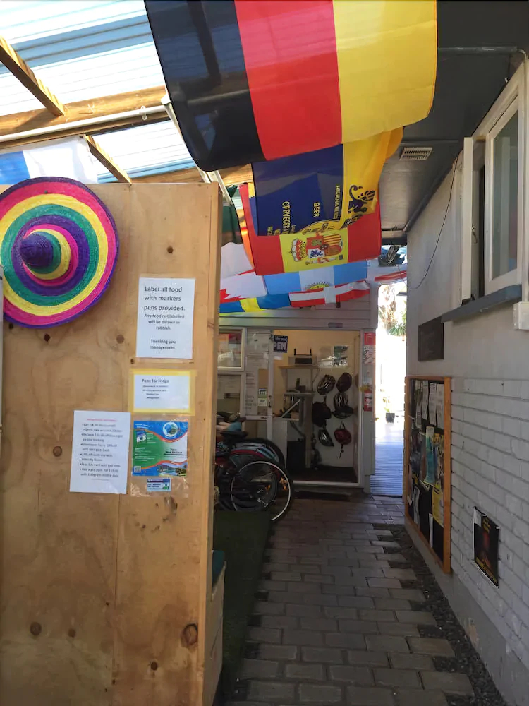 Apple Tree Backpackers