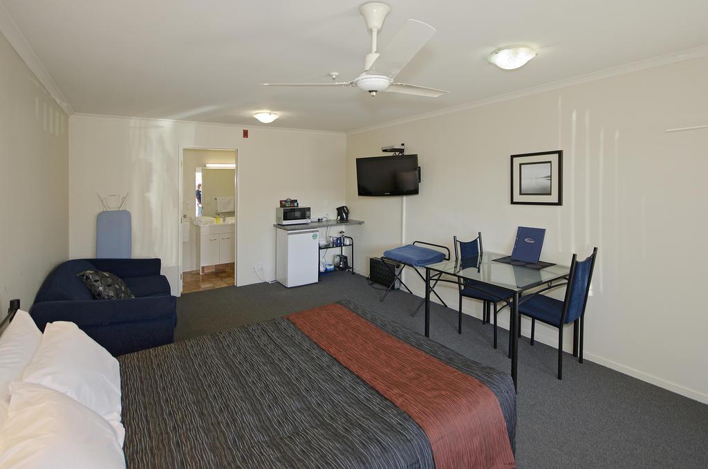 Gateway Motor Inn