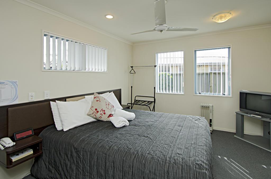 Gateway Motor Inn