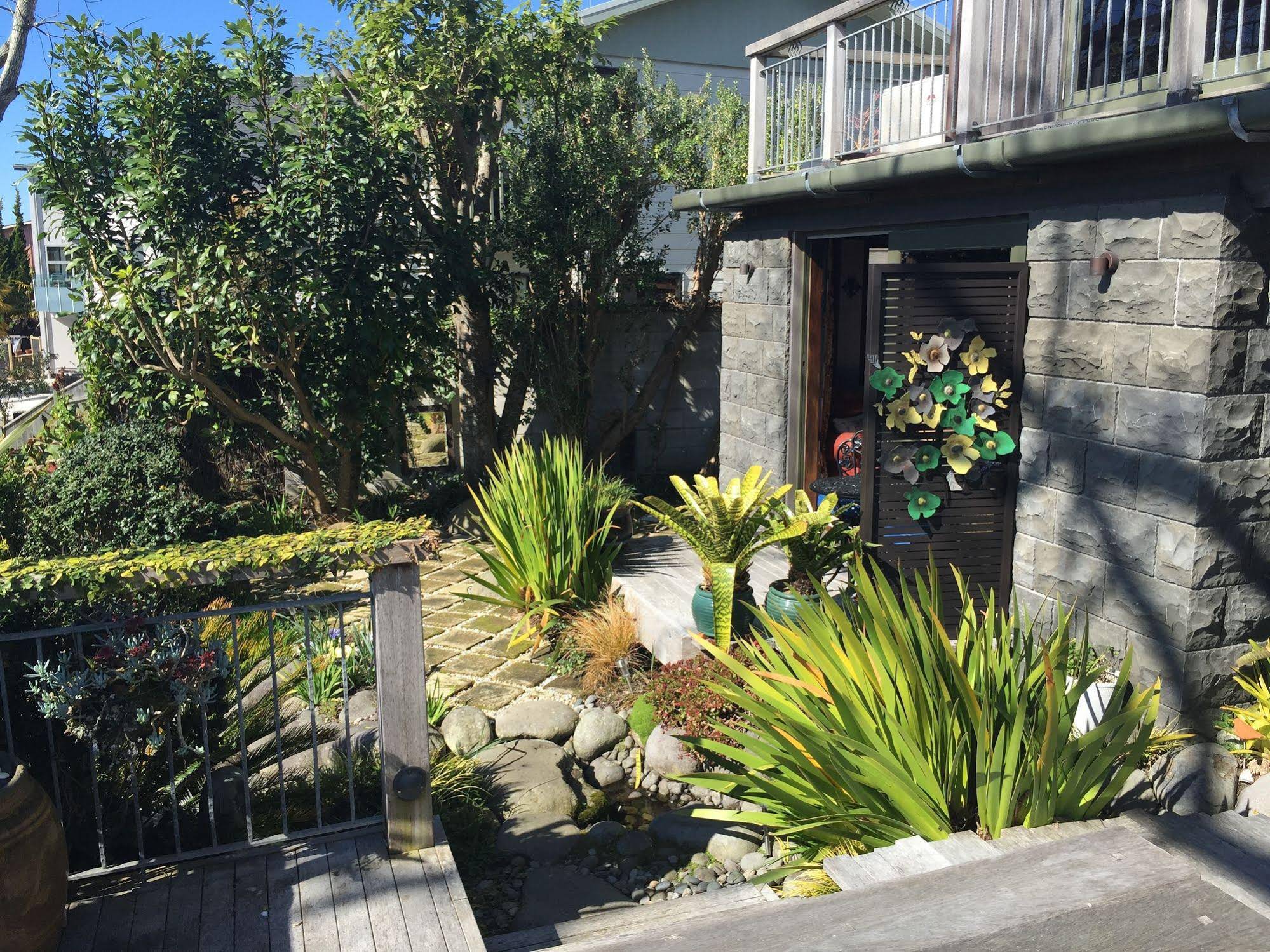 Matua Lodge