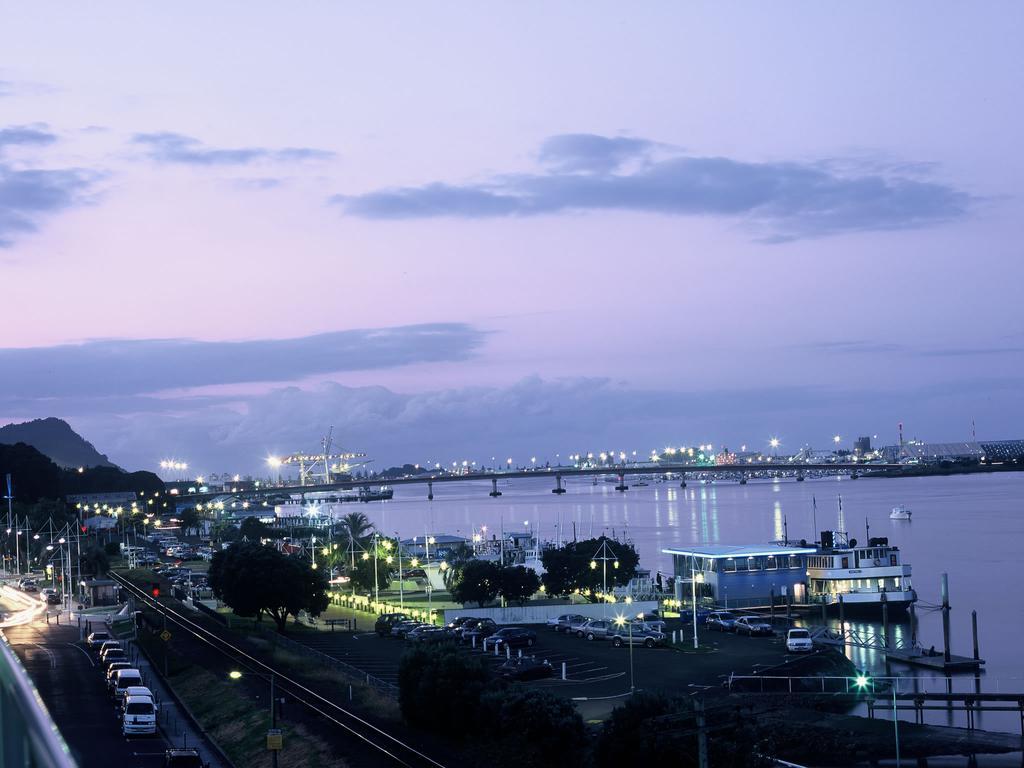 Hotel on Devonport