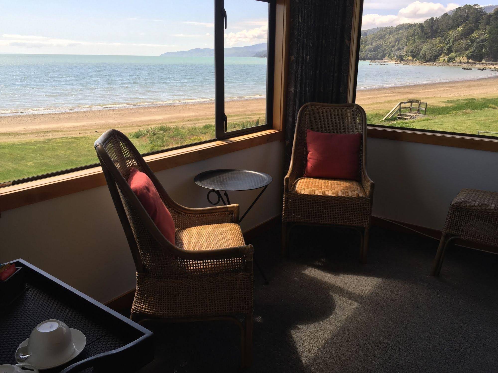 Te Puru Beach Lodge