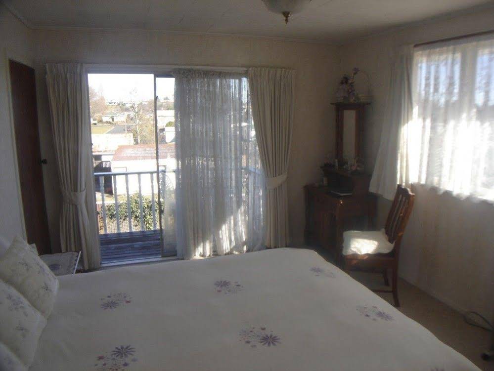 Alpha Homestead Bed & Breakfast