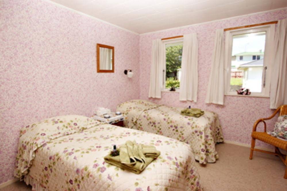 Alpha Homestead Bed & Breakfast