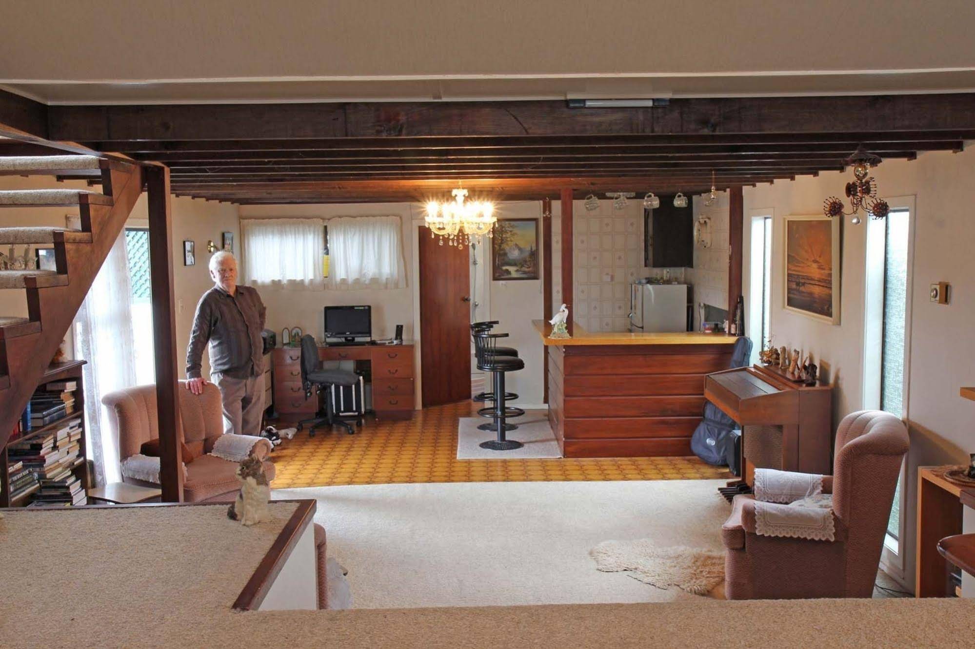 Alpha Homestead Bed & Breakfast