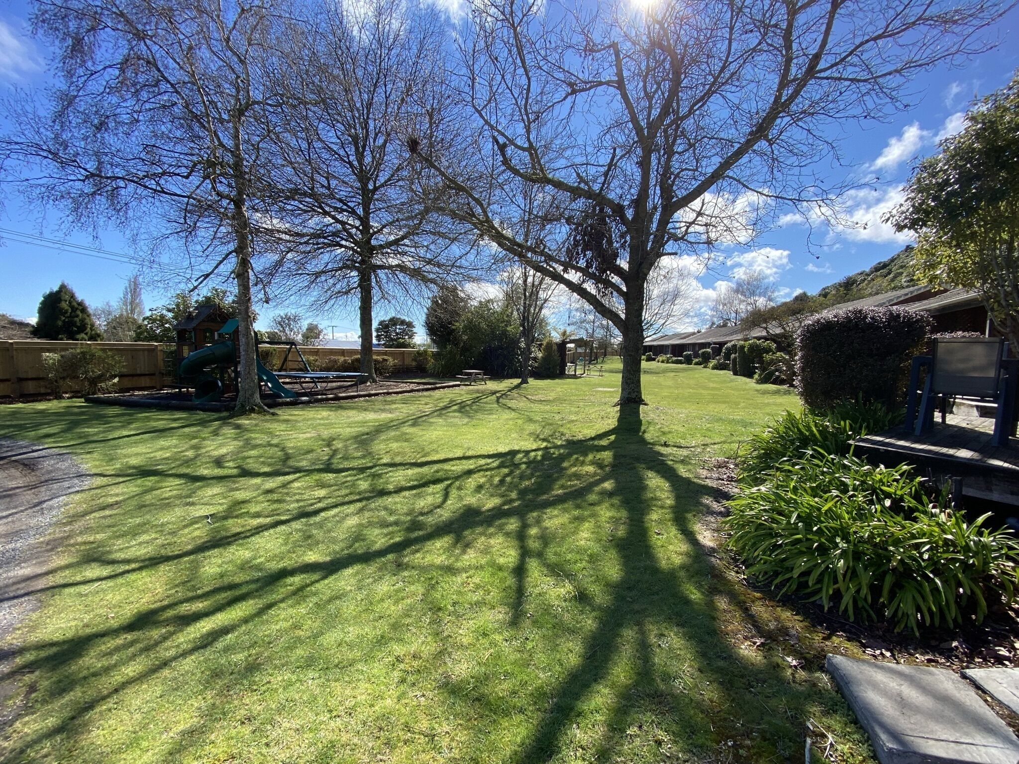 Motuoapa Bay Chalets