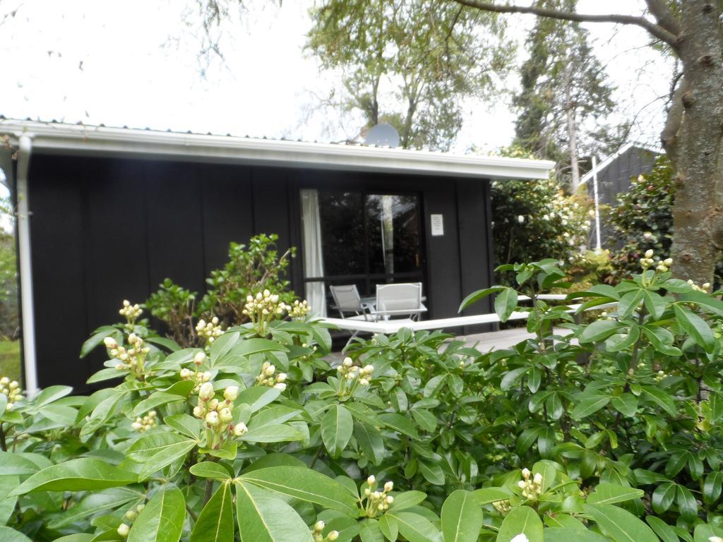 Sportsmans Lodge