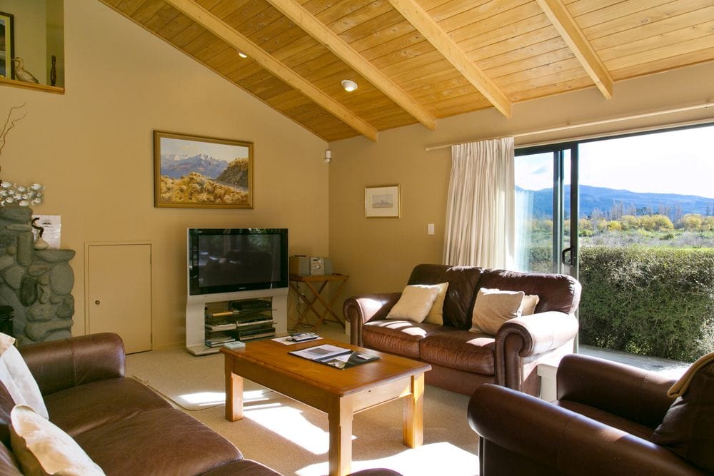 Tongariro Lodge